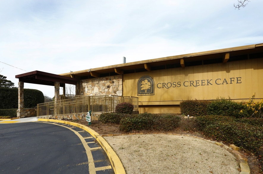 Cross Creek Neighborhood Guide Living in Atlanta