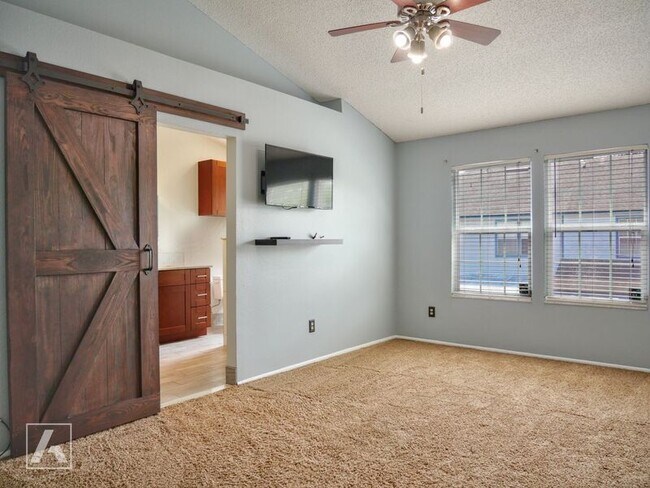 Foto del edificio - 2837 Candela Ct