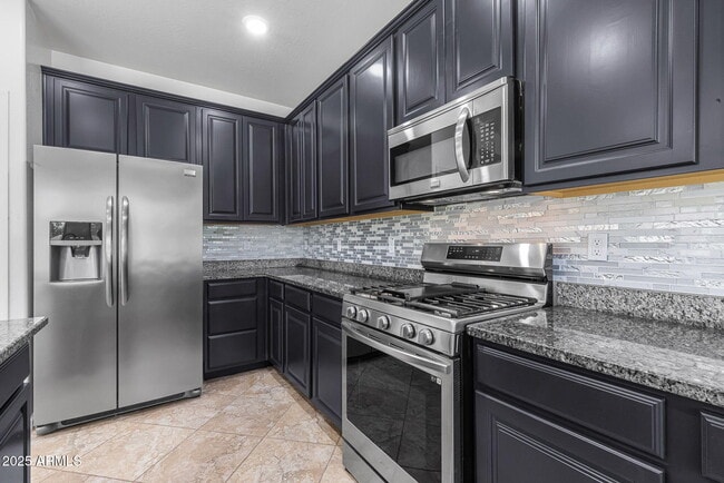 Building Photo - 3263 S Miller Dr
