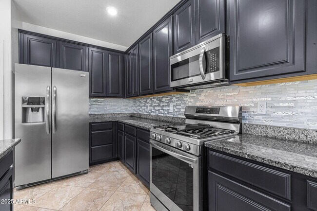 Foto del edificio - 3263 S Miller Dr