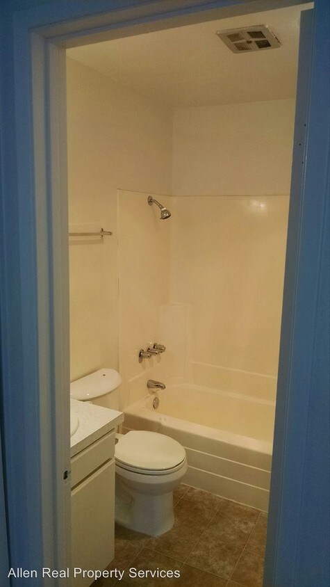 Foto del edificio - 1965 Hornblend St