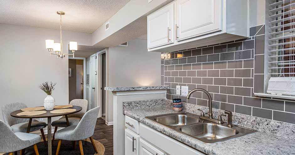 The Gregory North And South Apartment Homes Reviews