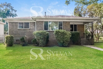 Building Photo - 1522 Burgin Ave