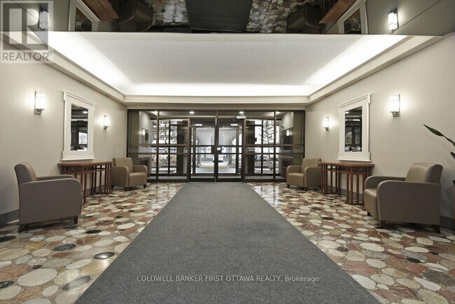 Building Photo - 1785 Frobisher Ln