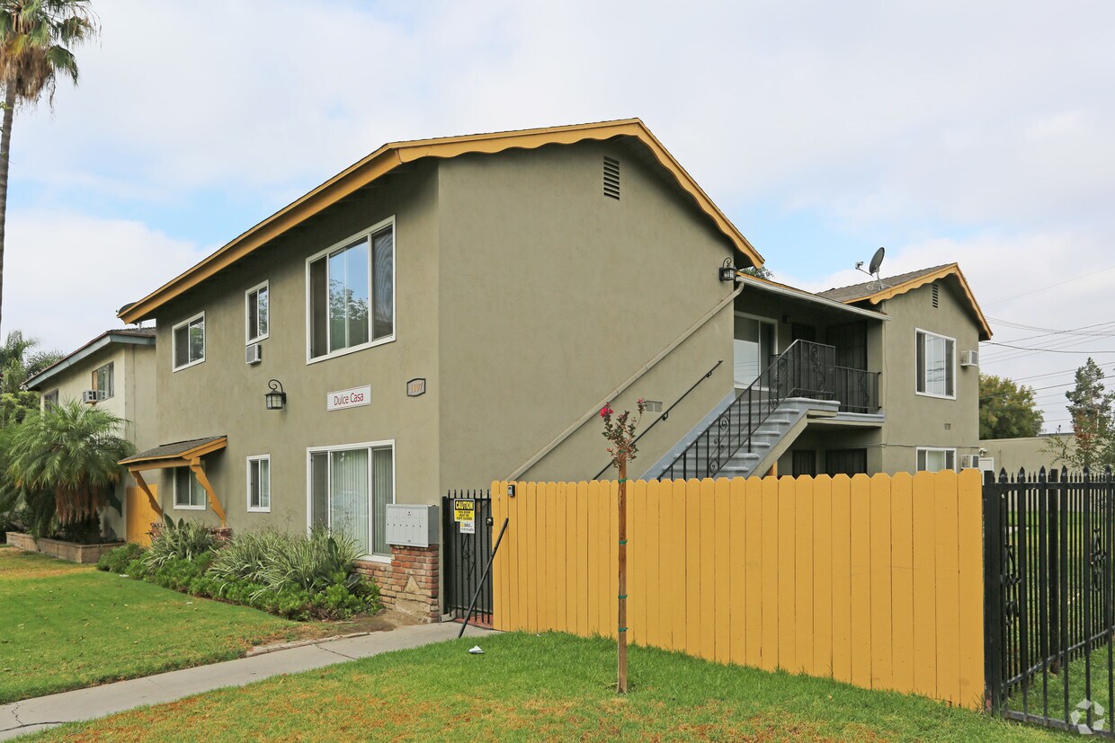 1007 S Tamarack Dr, Fullerton, CA 92832 Apartments in Fullerton, CA