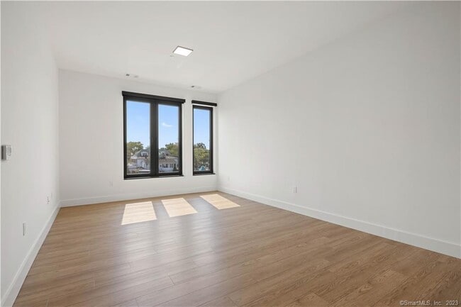 Building Photo - 78 Unquowa Pl