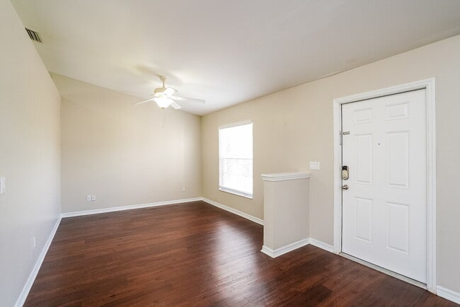 Foto del edificio - 313 SE 26th Terrace