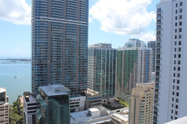Foto del edificio - 1010 Brickell Ave