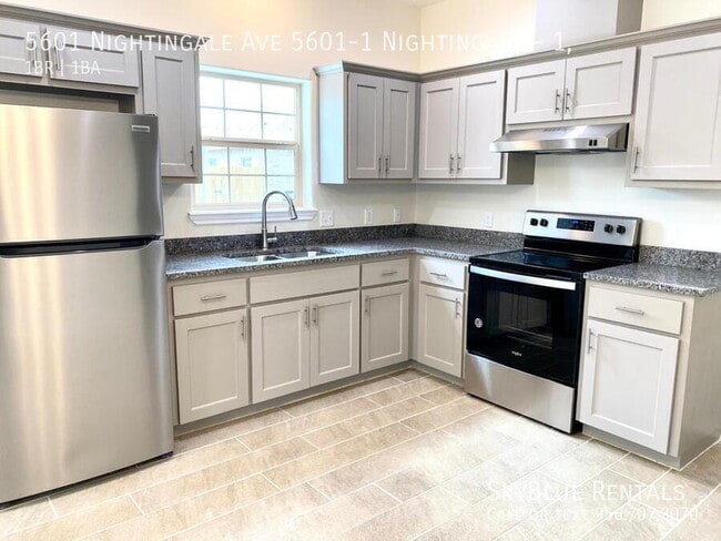 Building Photo - 5601 Nightingale Ave