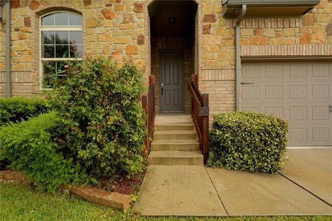 Building Photo - 101 Lake Whitney Ct