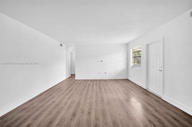 Building Photo - 3265 Virginia St