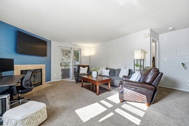 Photo - 4357 Hunting Meadows Cir (Colorado Springs, CO) Apartment