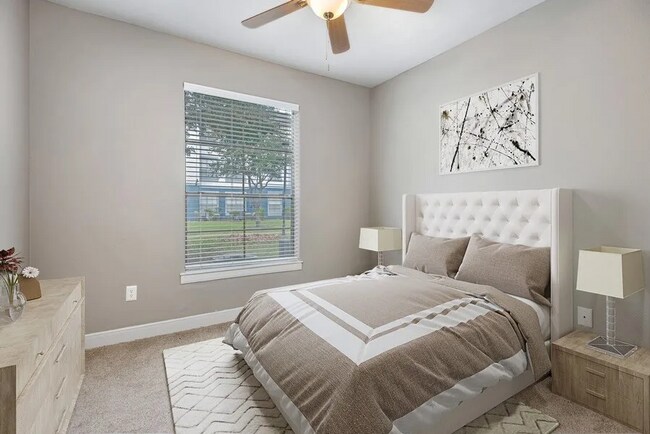 Foto del edificio - Chic Home with $500 Bonus