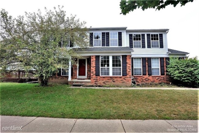 Photo - 3268 Monument House