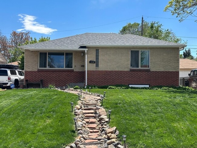 Building Photo - 1314 W Gill Pl