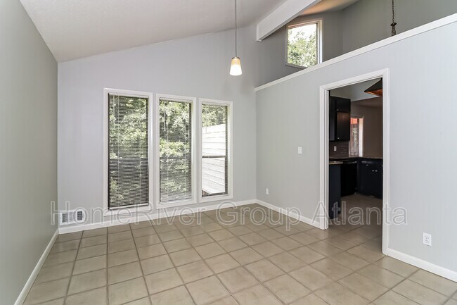 Foto del edificio - 1643 Fieldgreen Overlook