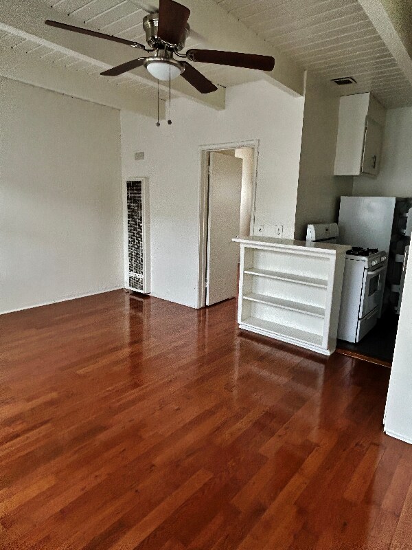 Foto principal - 1909 Beachwood Dr