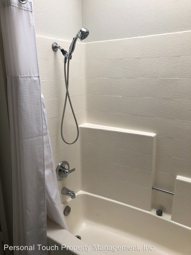 Foto del edificio - 2 br, 2 bath House - 858 Tucson Ct.