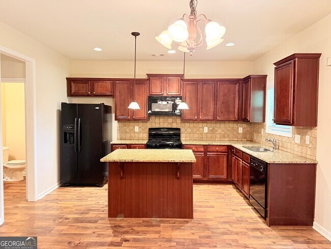 Foto del edificio - 260 Ascott Ln