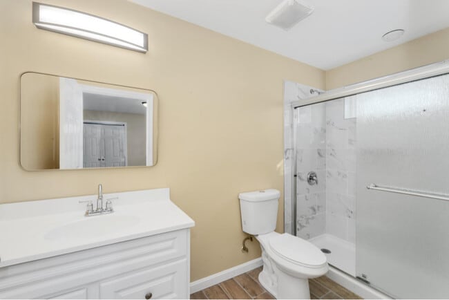 Photo - 12 Andy St Apartment