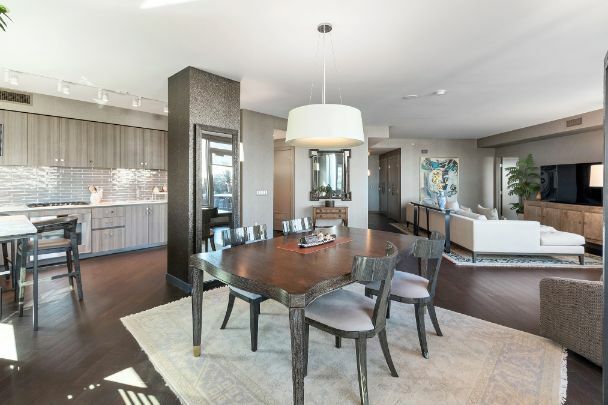 Foto del edificio - 1000 3rd St