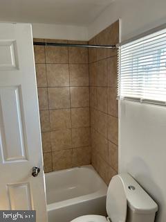 Building Photo - 5644 Appletree St