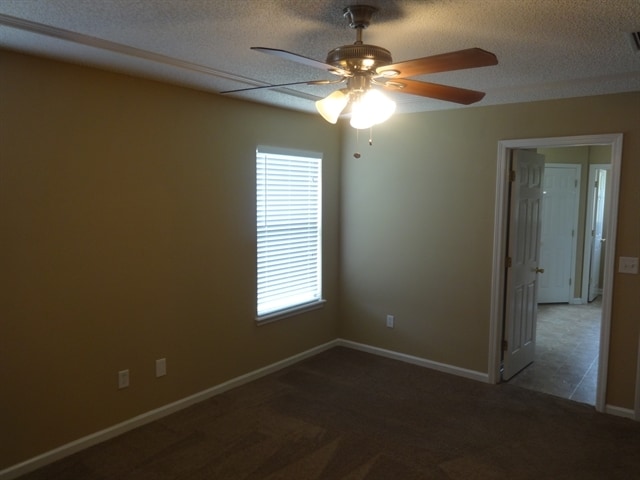 Foto del edificio - 674 Camp Francis Johnson Rd