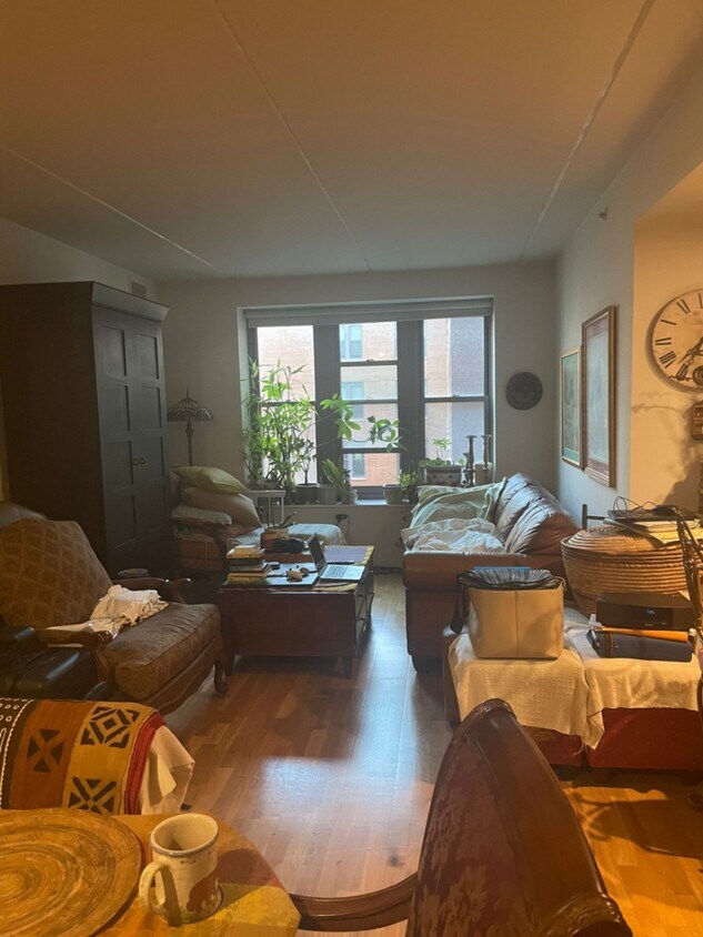 Primary Photo - 310 Clarkson Ave