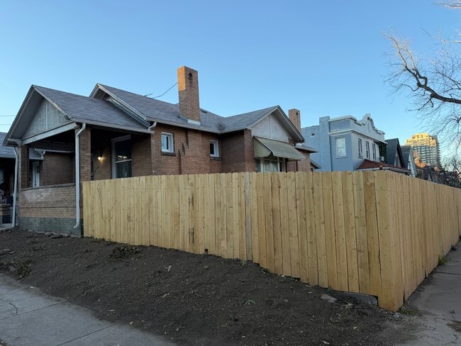 Foto del edificio - 2933 E 14th Ave