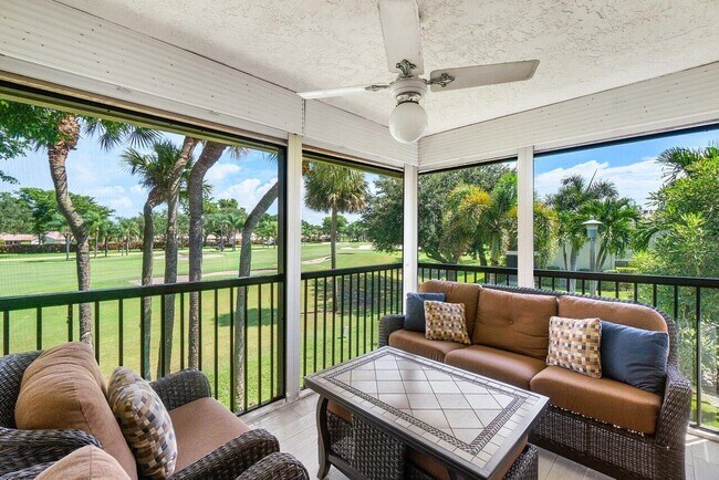 Foto del edificio - 18 Stratford Dr