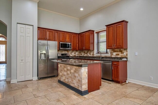 Building Photo - 10265 Isle Wynd Ct