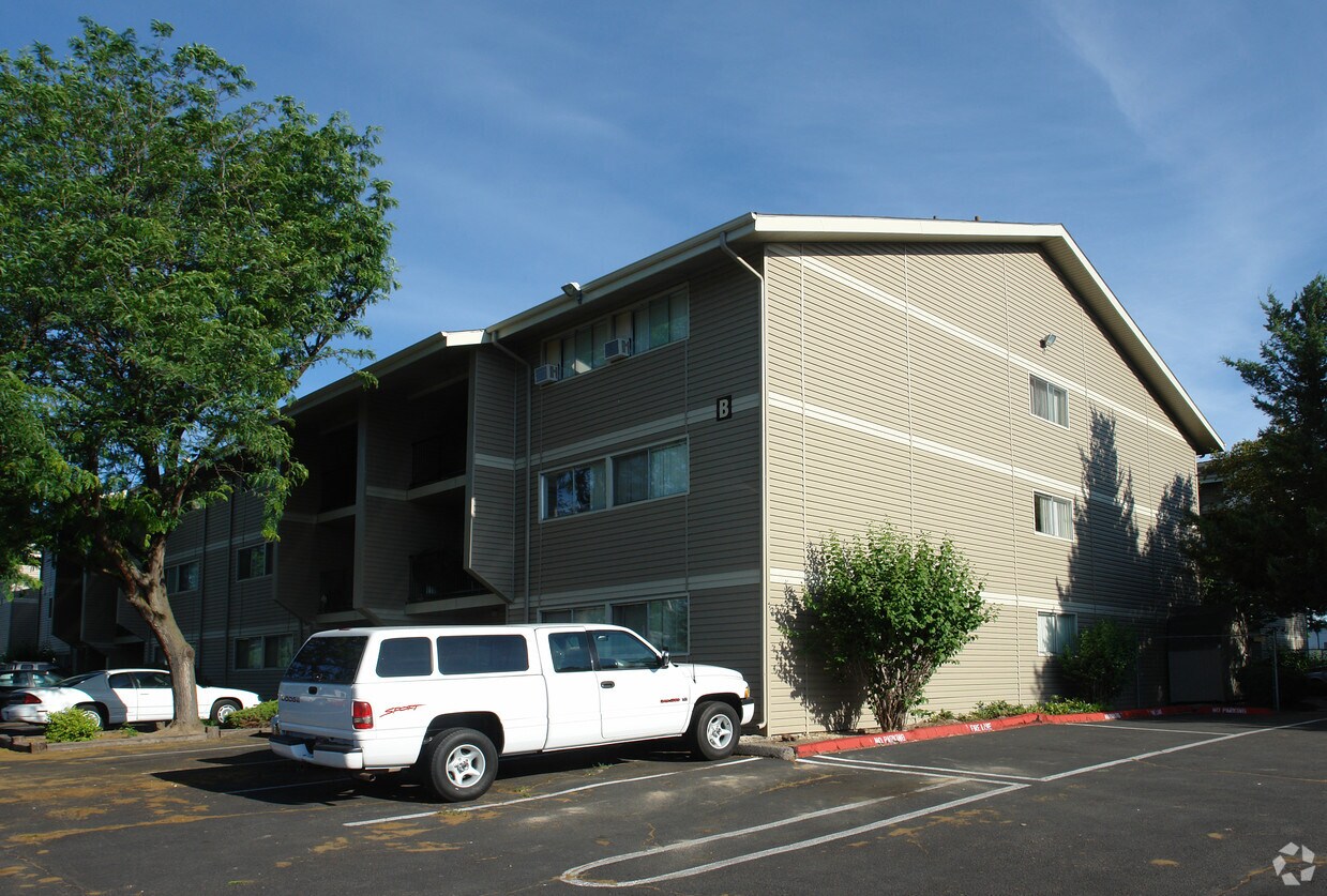 Hillcrest View Apartments Boise, ID