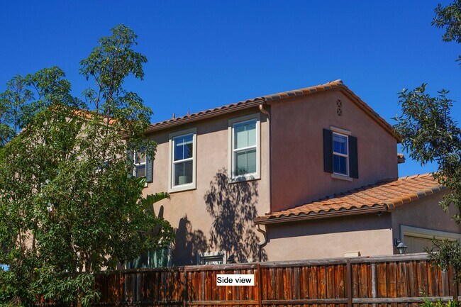 Foto del edificio - 1167 Vista Pointe Blvd