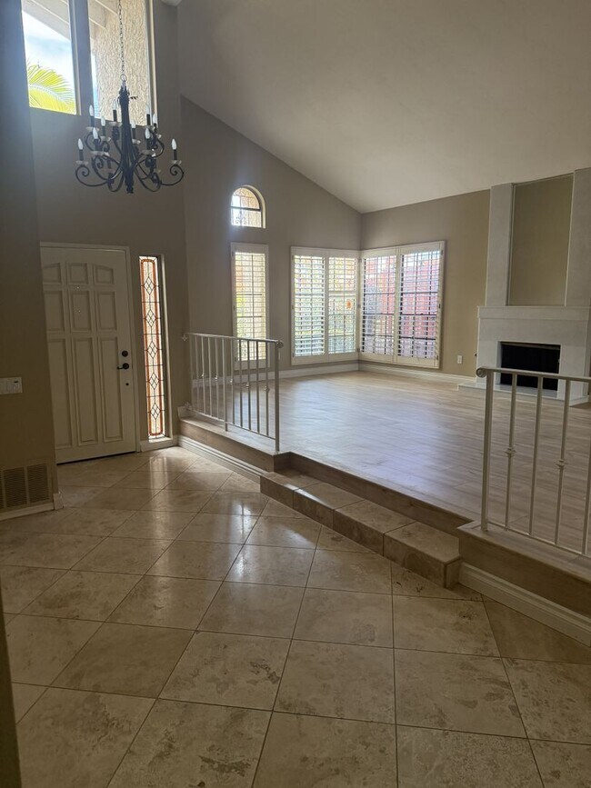 Foto del edificio - 4-Bed | 3 Bath | University City Home for Rent
