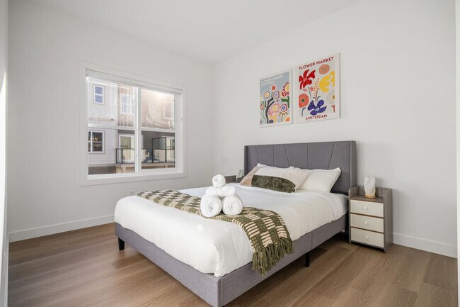 Photo du bâtiment - 2117-2181 81 St S W