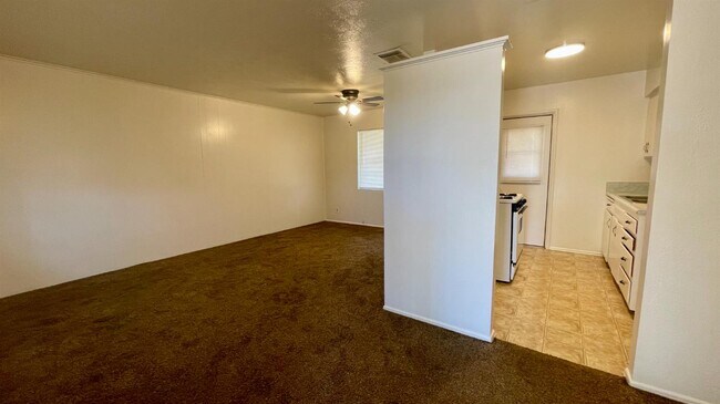 Building Photo - 1412 Rodgers Rd