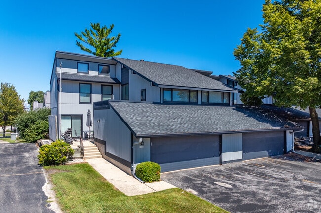 Building Photo - Apple Orchard Townhomes