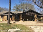 Primary Photo - 2790 W Country Club Rd