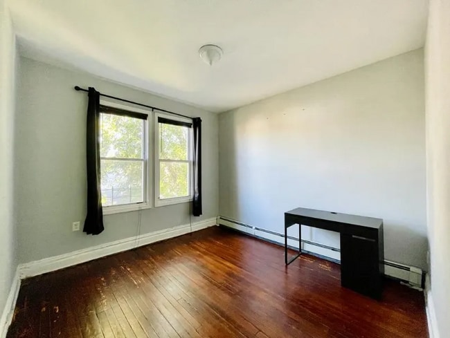 Foto del edificio - 166 Lexington Ave