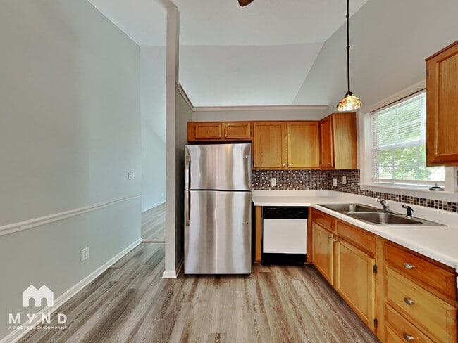 Building Photo - 2109 Ruddy Rd