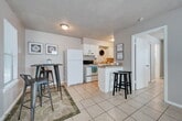 Primary Photo - South Side 1 Bedroom - Move in Special!