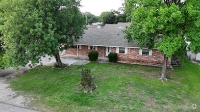 Building Photo - 12022 Moonmist Dr