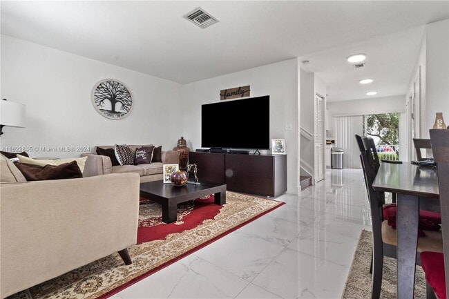 Photo - 2056 NE 167th St House