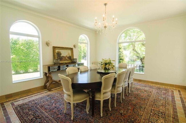 Foto del edificio - 5800 La Gorce Dr