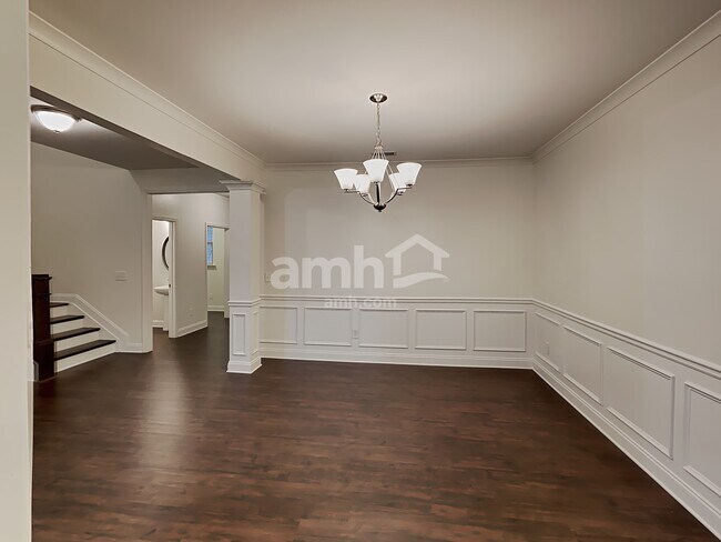 Foto del edificio - 1712 Weatherbrook Cir