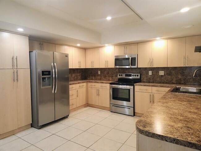 Foto del edificio - 2940 NE 19th Terrace