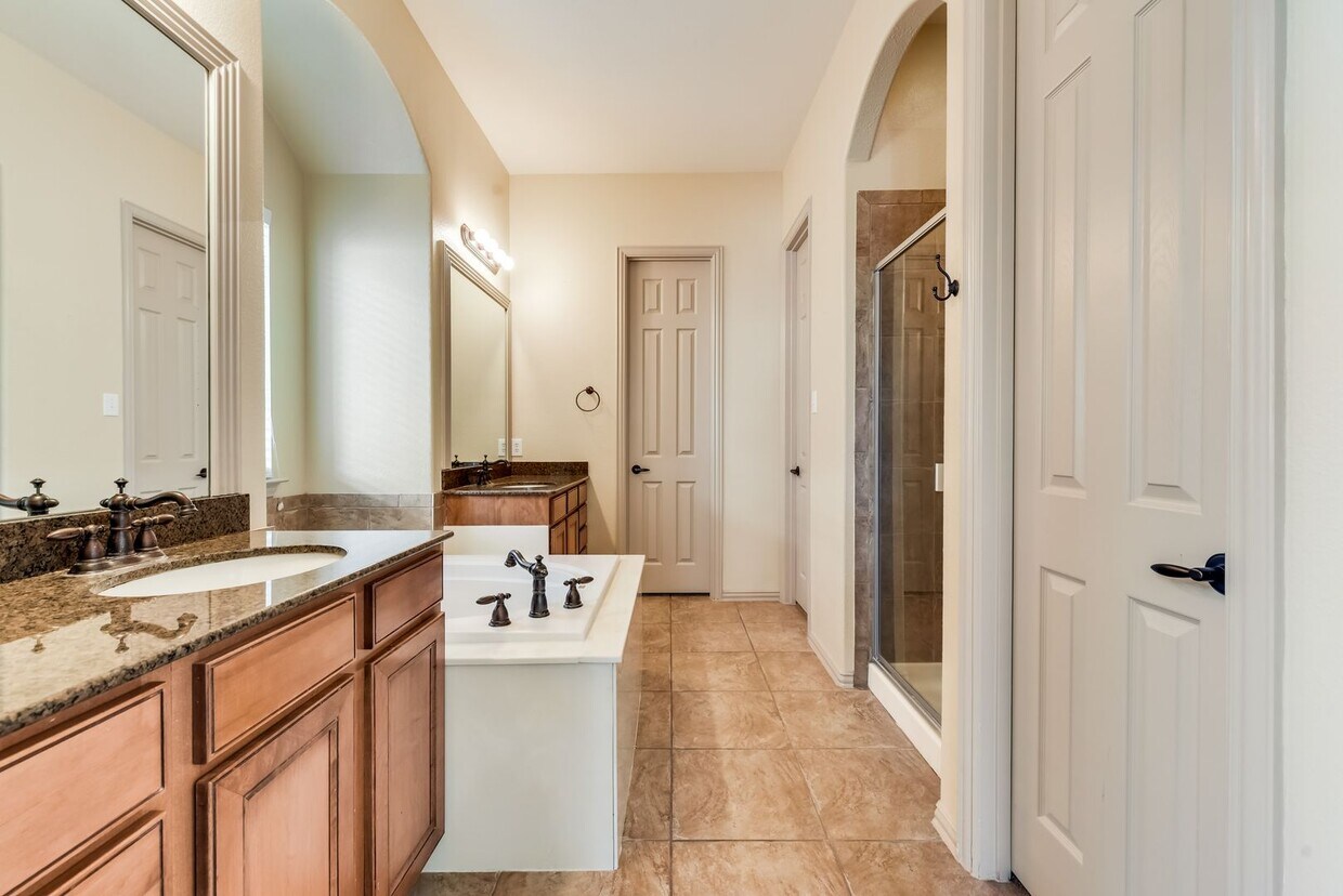 Beautiful Home in Savannah! Call to view House Rental in Savannah, TX