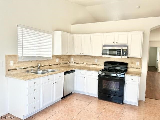 Building Photo - 4505 Bucking Bronco Rd