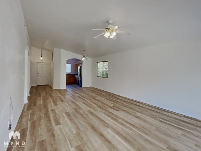 Building Photo - 6412 E David Dr