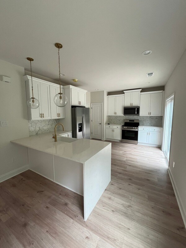 Foto del edificio - 2130 N New Hope Rd